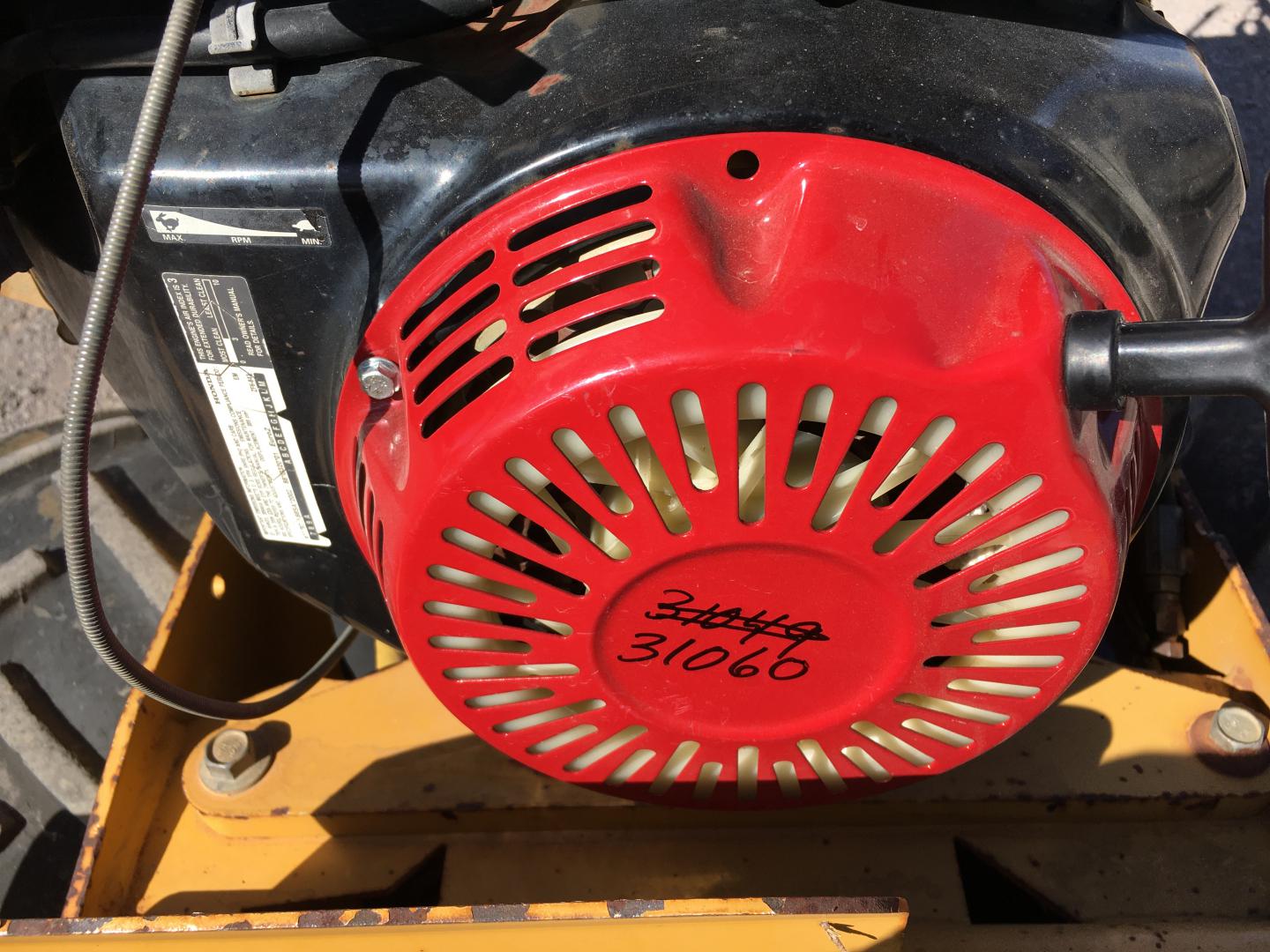 ./imagenes/INVOICE/2019/16360/ZANJADORA VERMEER_RT100 (18).JPG